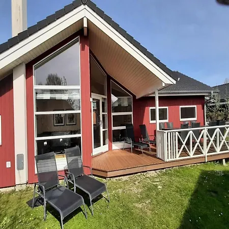 Einladendes Kuestenchalet Fuer 10 Personen بيت للعطل Großenbrode