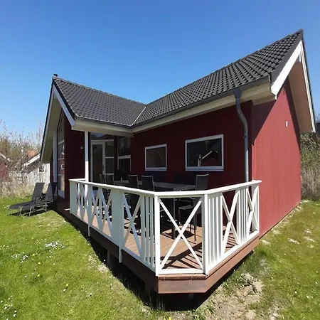 بيت للعطل Einladendes Kuestenchalet Fuer 10 Personen *