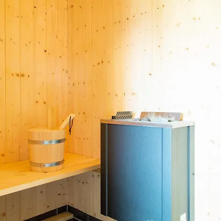 Einladendes Kuestenchalet Fuer 10 Personen * Großenbrode